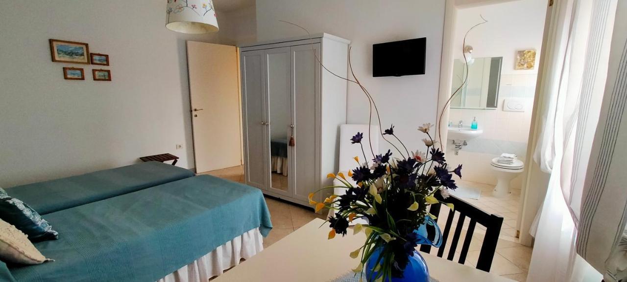 Ploaghe Sa Chessa B&B מראה חיצוני תמונה