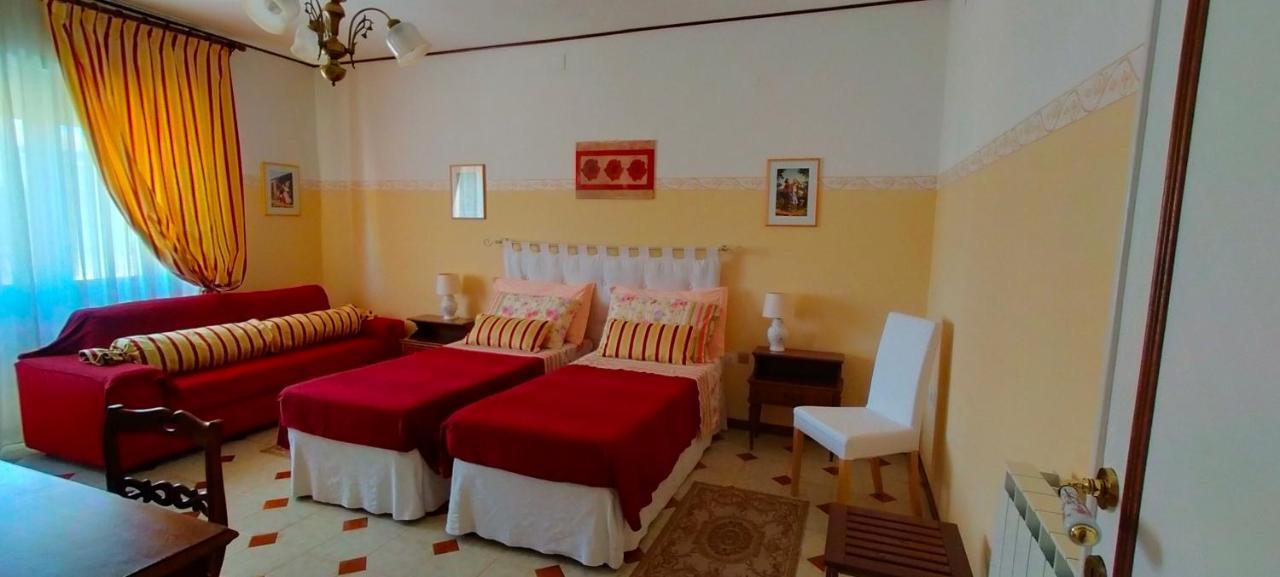 Ploaghe Sa Chessa B&B מראה חיצוני תמונה