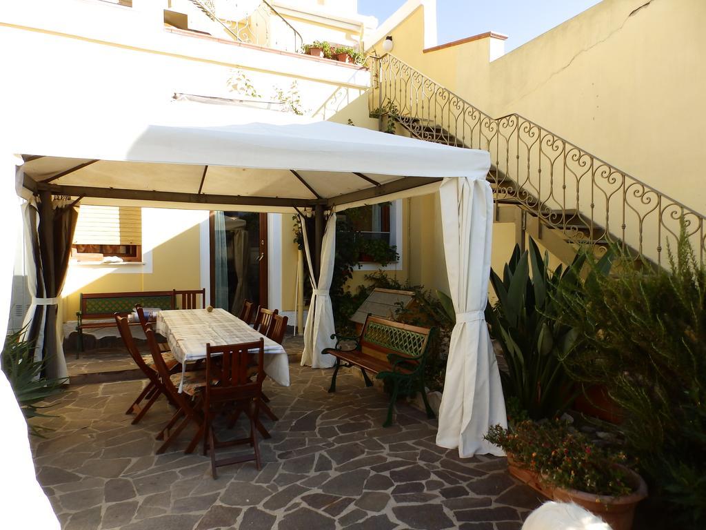 Ploaghe Sa Chessa B&B מראה חיצוני תמונה