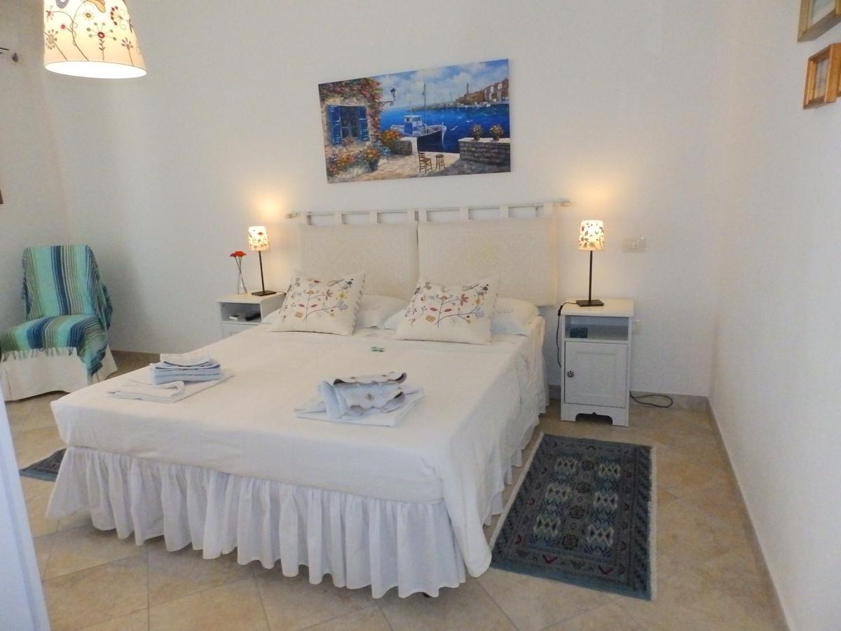 Ploaghe Sa Chessa B&B מראה חיצוני תמונה