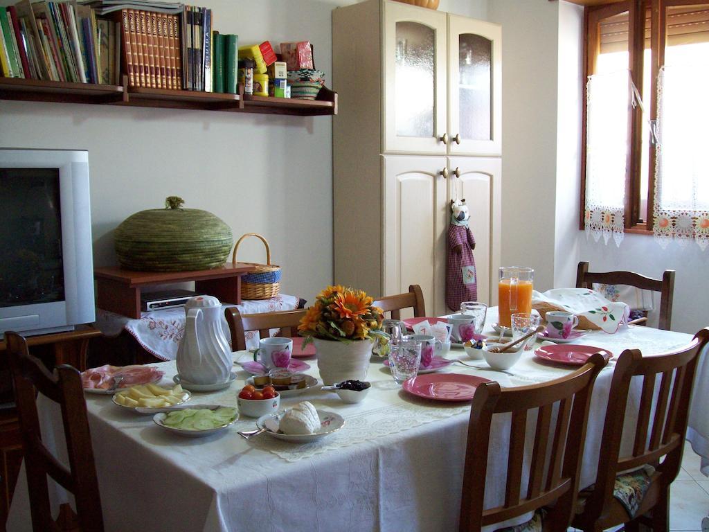 Ploaghe Sa Chessa B&B מראה חיצוני תמונה